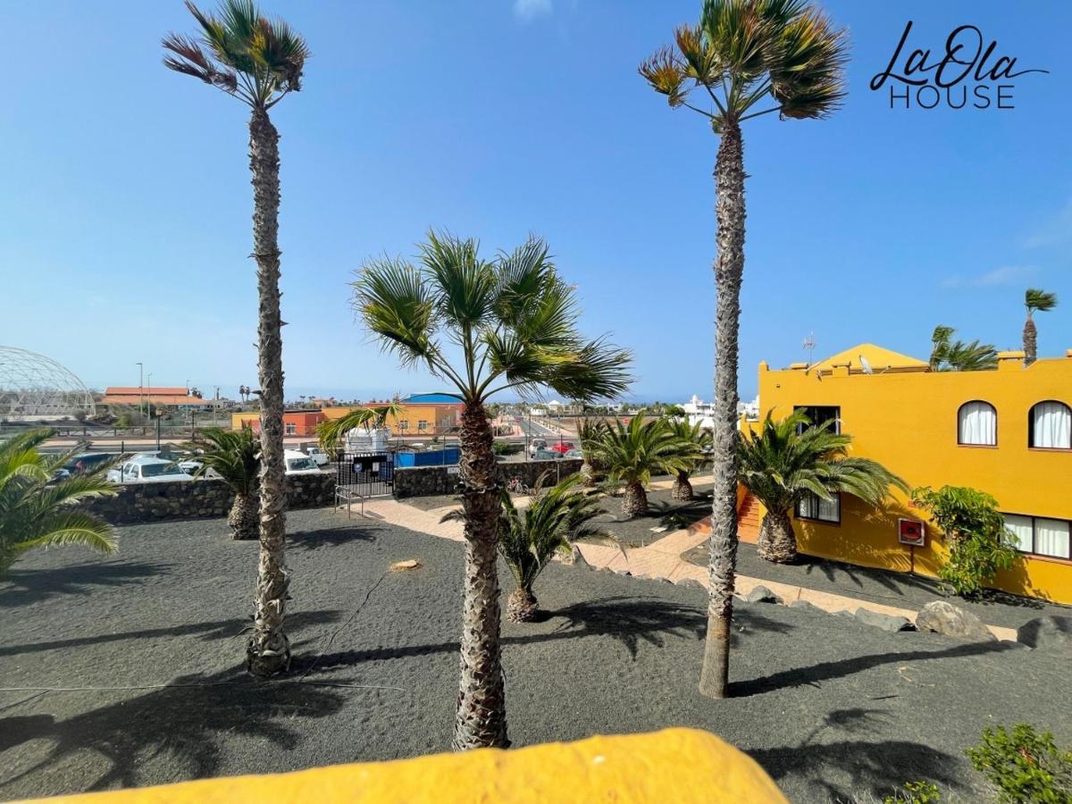 La Ola House Precioso Apartamento Con Piscina Corralejo Exterior foto